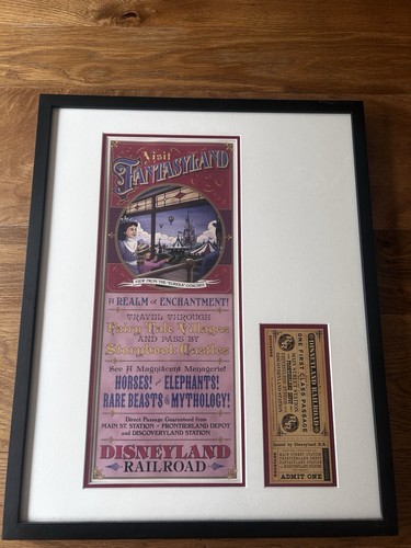 Disneyland paris railroad - paris,